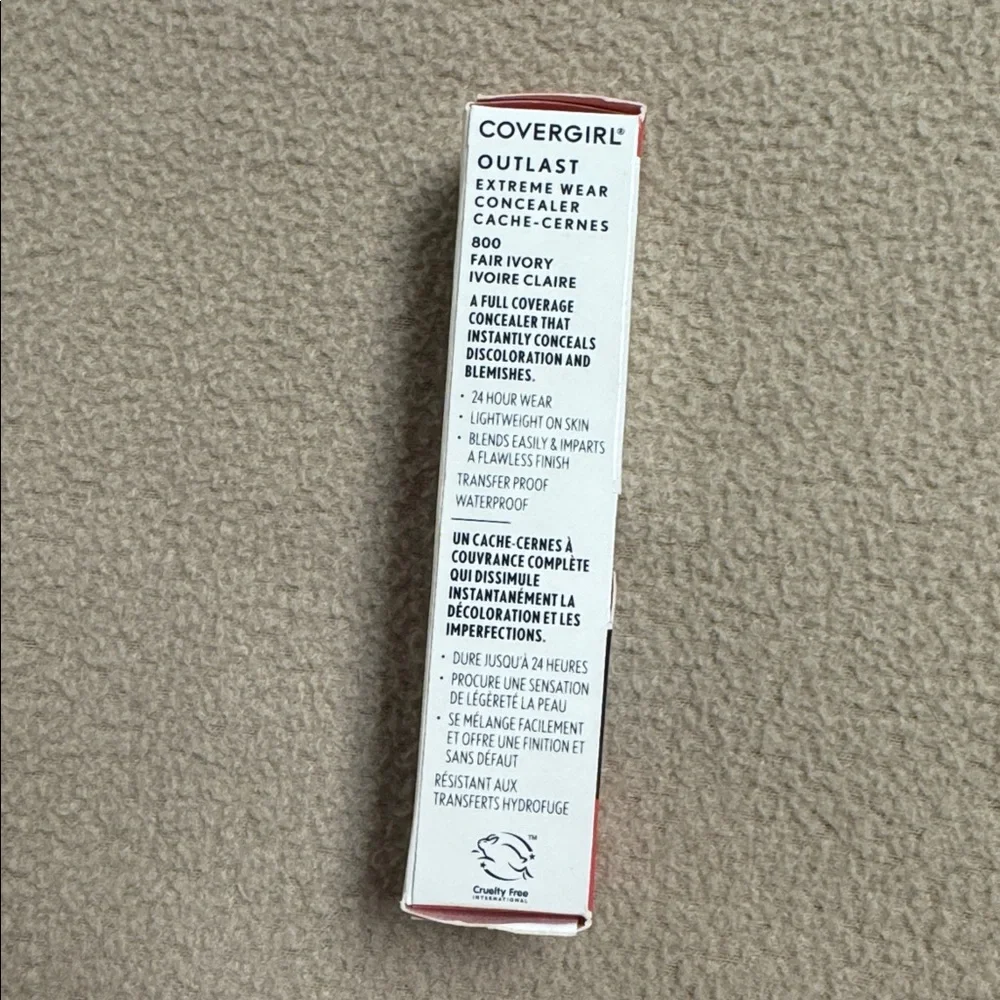 800 COVERGIRL Outlast Extreme Wear Concealer -‎ Fair Ivory